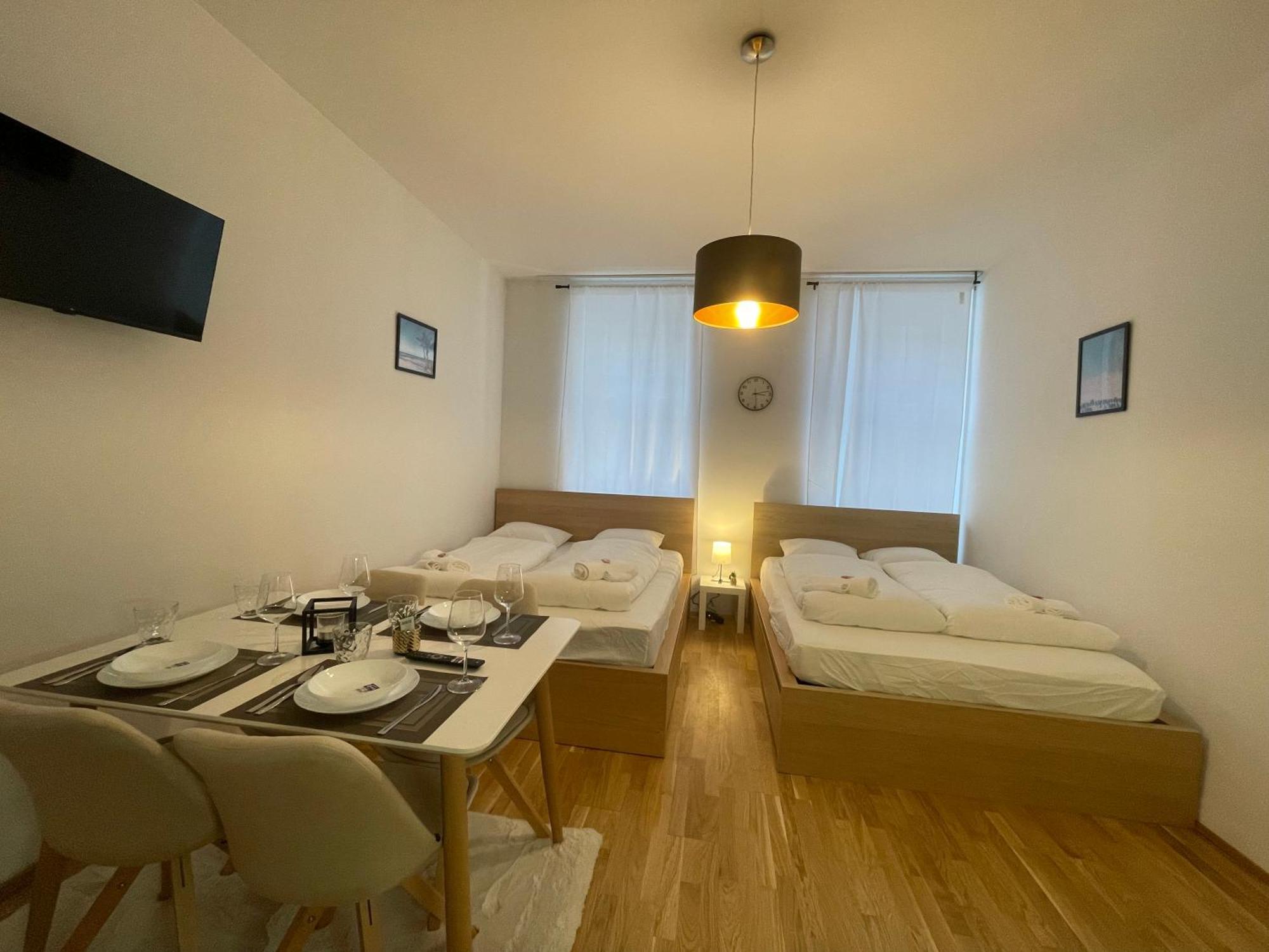 Cozy 5-Person Apartment In Vienna 6 Luaran gambar